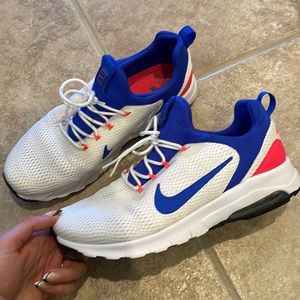 NIKE Women’s Air Max Motion Racer Womens Size 10